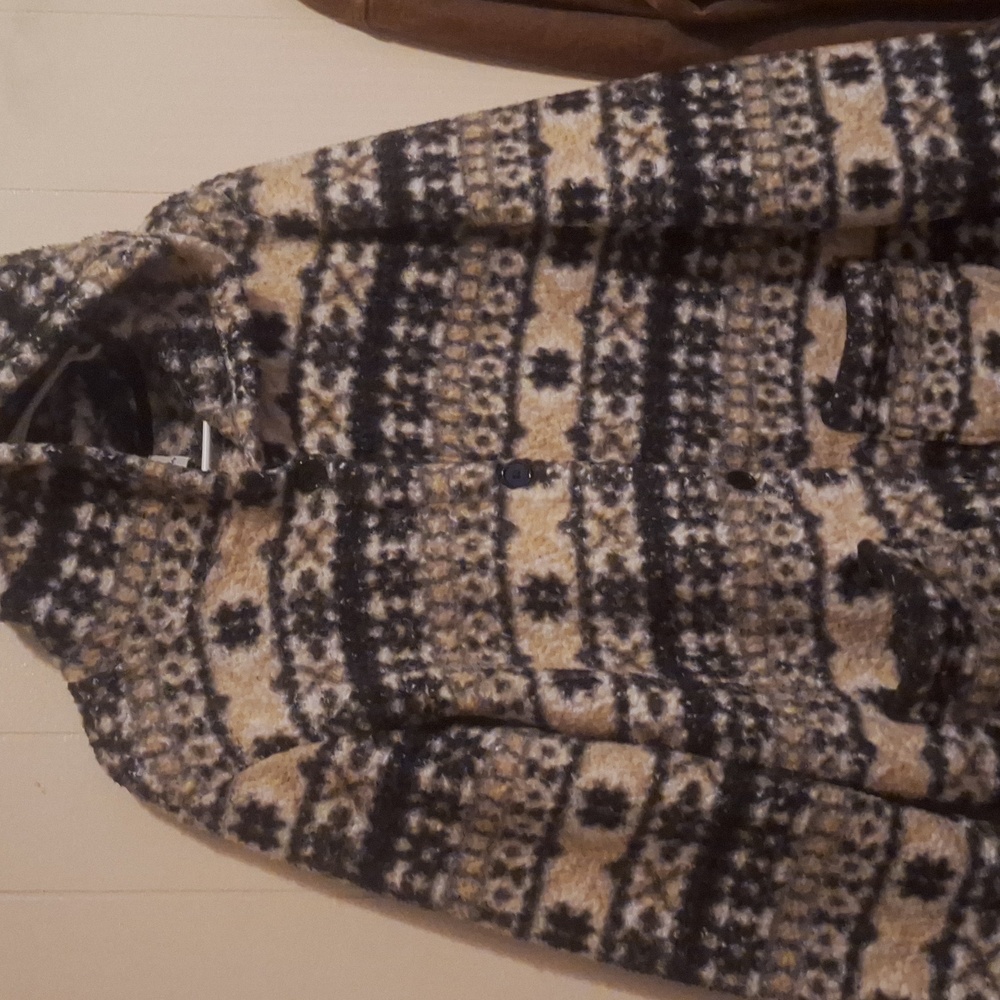 Wrangler Black and Cream Fleece Jacket - Picture 2 of 7